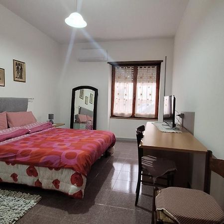 Holiday Maria Luisa Villa Galtelli Ngoại thất bức ảnh
