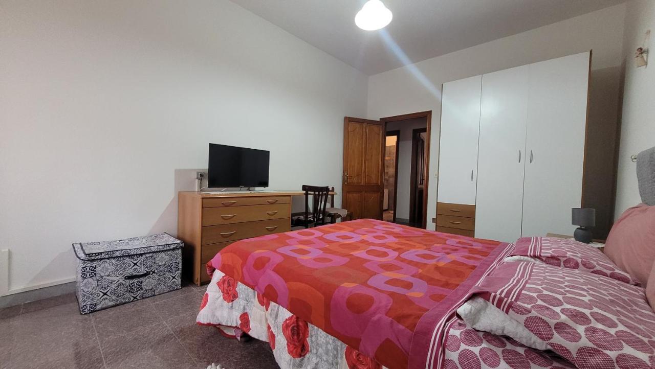 Holiday Maria Luisa Villa Galtelli Ngoại thất bức ảnh